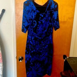 Blue dress, no tag but fits like a 12